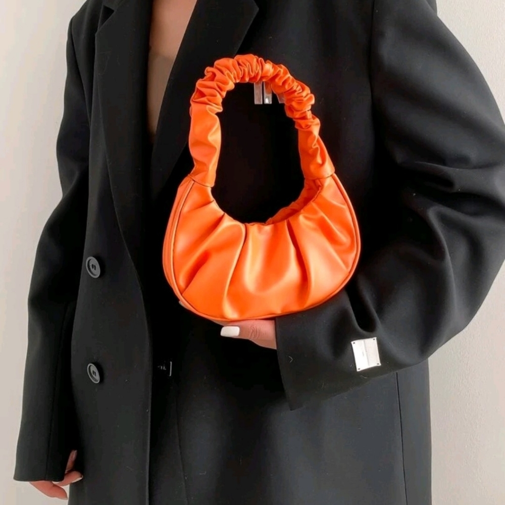 Mini Ruched Cloud Handbag - Picture 8 of 8